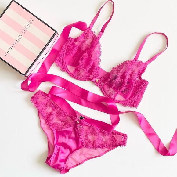 34DD MEDIUM Victoria’s Secret pink heart embroidered bra set - Picture 1 of 8